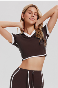 Women's Contrast Trim V-Neck Cropped Tennis T-shirt