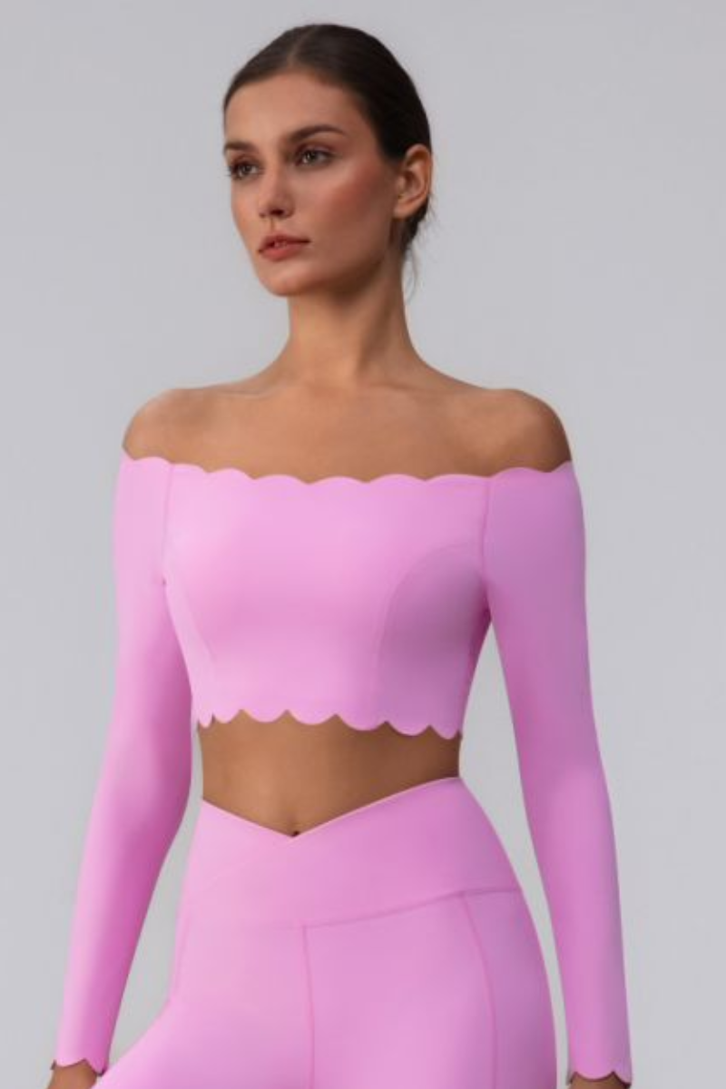 Women's Scalloped Off-Shoulder Cropped Long-Sleeve Sport Top