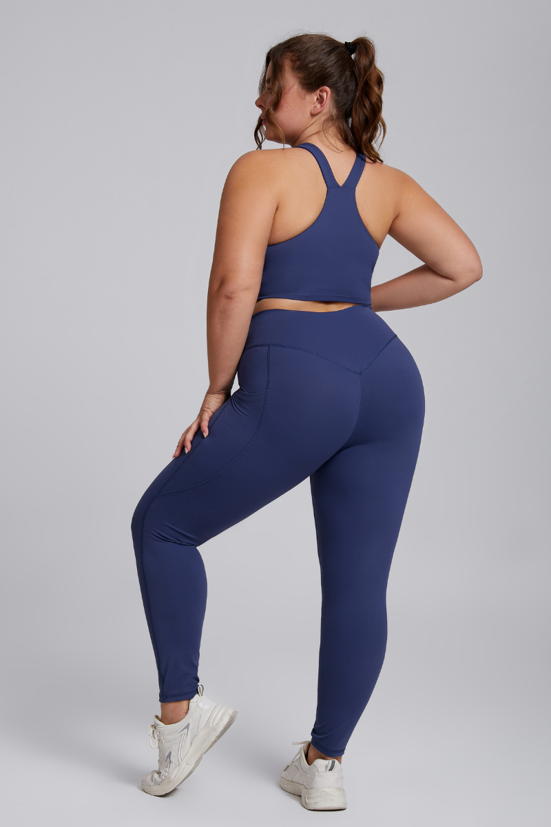 Plus Women's Butter-Soft Sports Bra & Pocket Yoga Leggings Two-Piece Set