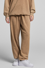 Retro trouser-style ensemble
