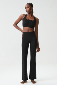 Women's Petal Sports Bra & Flared Yoga Pants Two-Piece Set