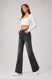Women's Vintage Wash Stretch Straight Leg Jeans