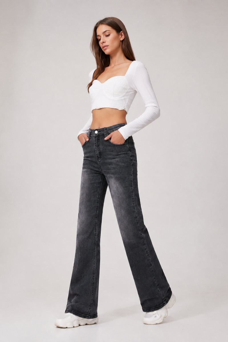 Women's Vintage Wash Stretch Straight Leg Jeans