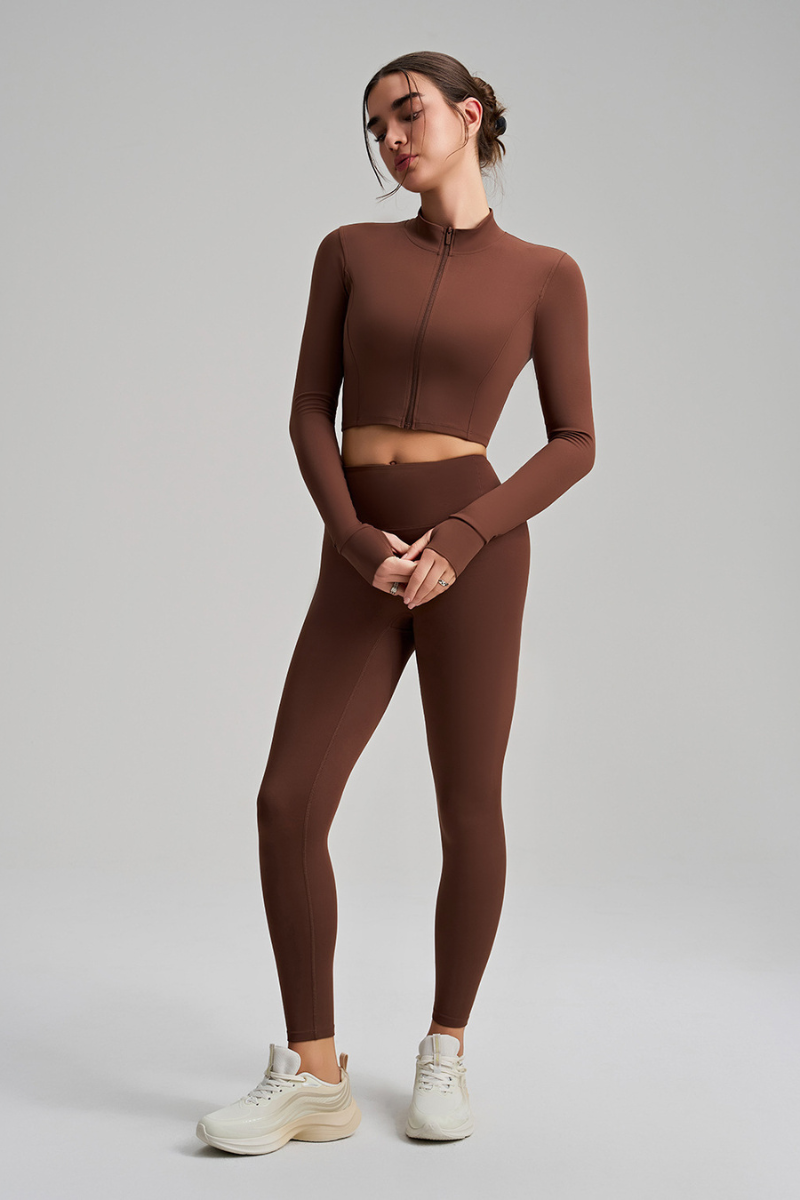 Bras, tight-fitting pants, and a sports three-piece set.