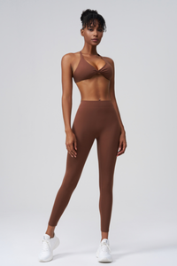 Women’s Sports Set:Bra & Pleated Bottocks Lift Leggings