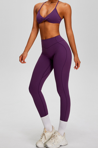 Women's Sets:Twist-Front Cross Back Bra And Pleated Leggings
