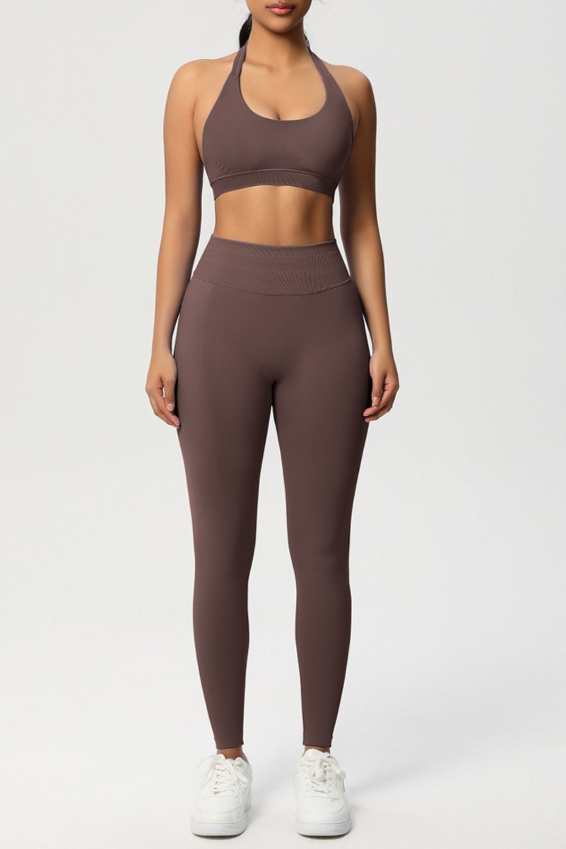 Women Seamless Knit Yoga Set: Halter Back Sports Bra + Sculpting Leggings