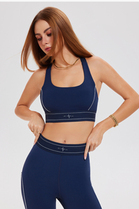 Beauty-enhancing back yoga bra