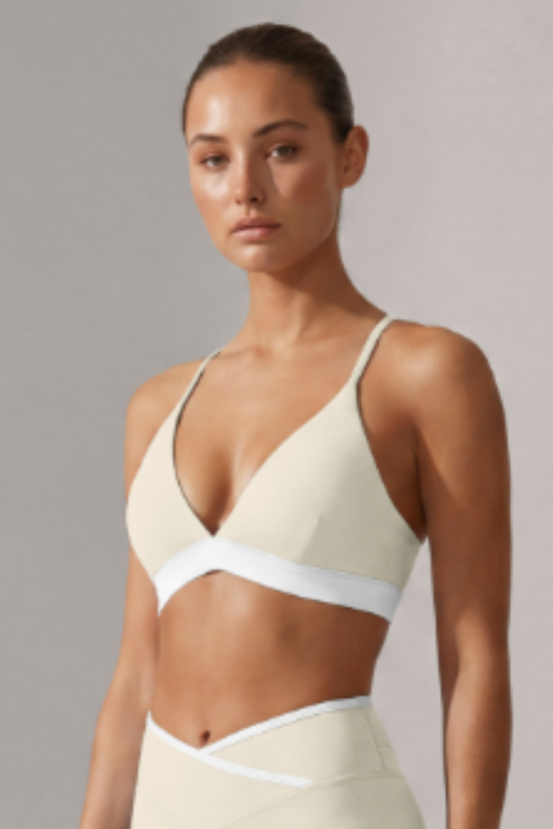 Women's Color-Block Triangle Cup Halterneck Sports Bra