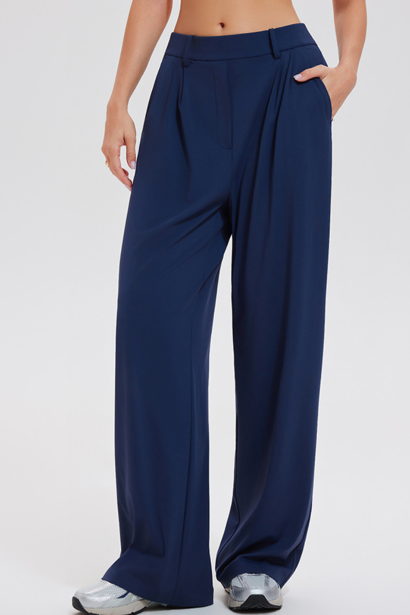Extended leisure suit with wide-leg pants