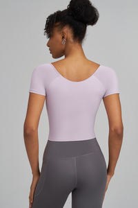 Cross-pattern mesh cycling suit