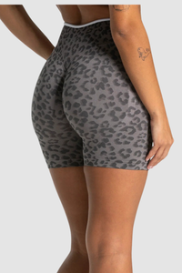 Women's Seamless Contrast Leopard Print Sports Yoga Shorts