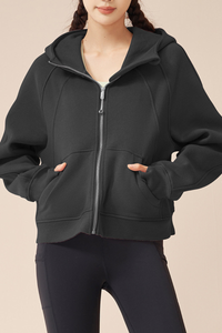Thick-lined hooded sports sweatshirt
