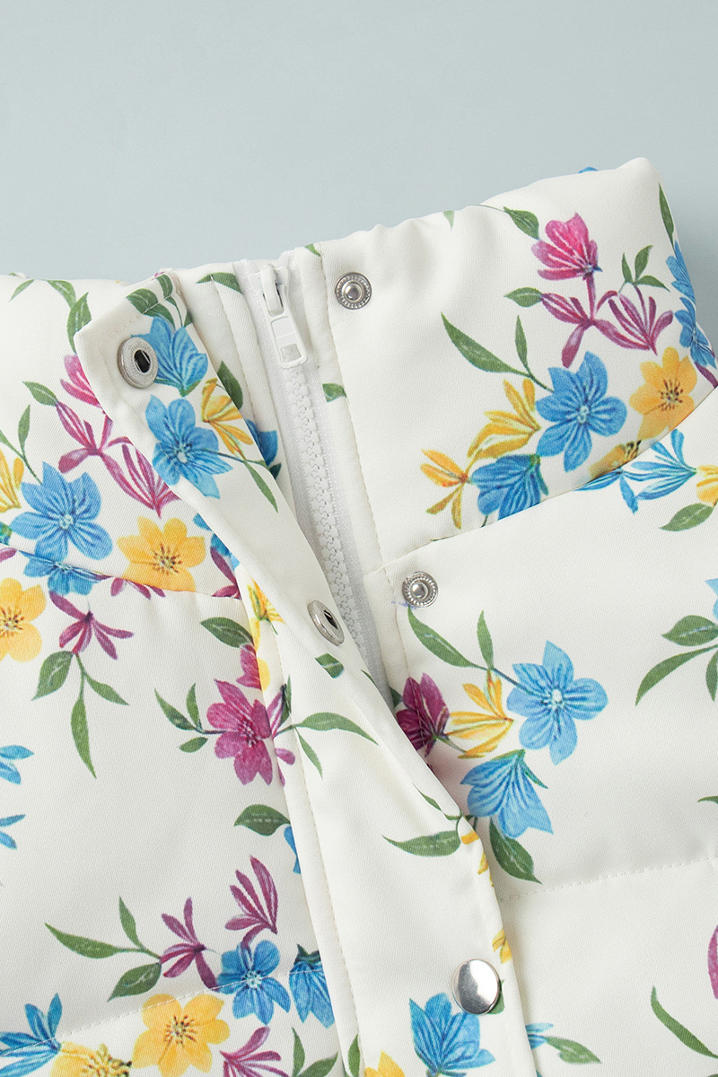 Women's floral pattern cotton jacket.