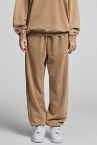 Retro trouser-style ensemble