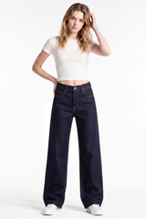 Women's Fall Mid Rise Side Pocket Straight Leg Jeans