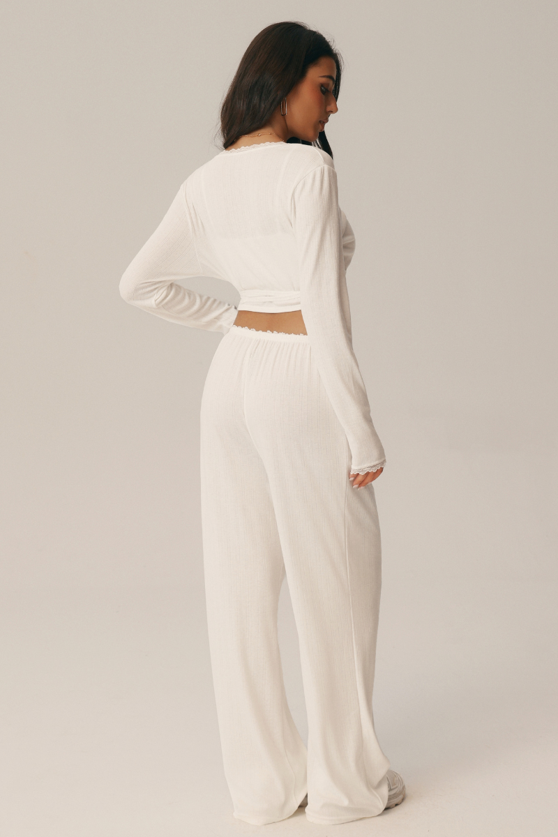 Women's 3 Piece Set: Bra & Long Sleeve Top & Casual Pants