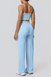 Women's solid color sportswear set.