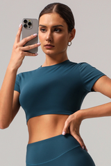 Women's Cropped Crew Neck Short Sleeve T-Shirt