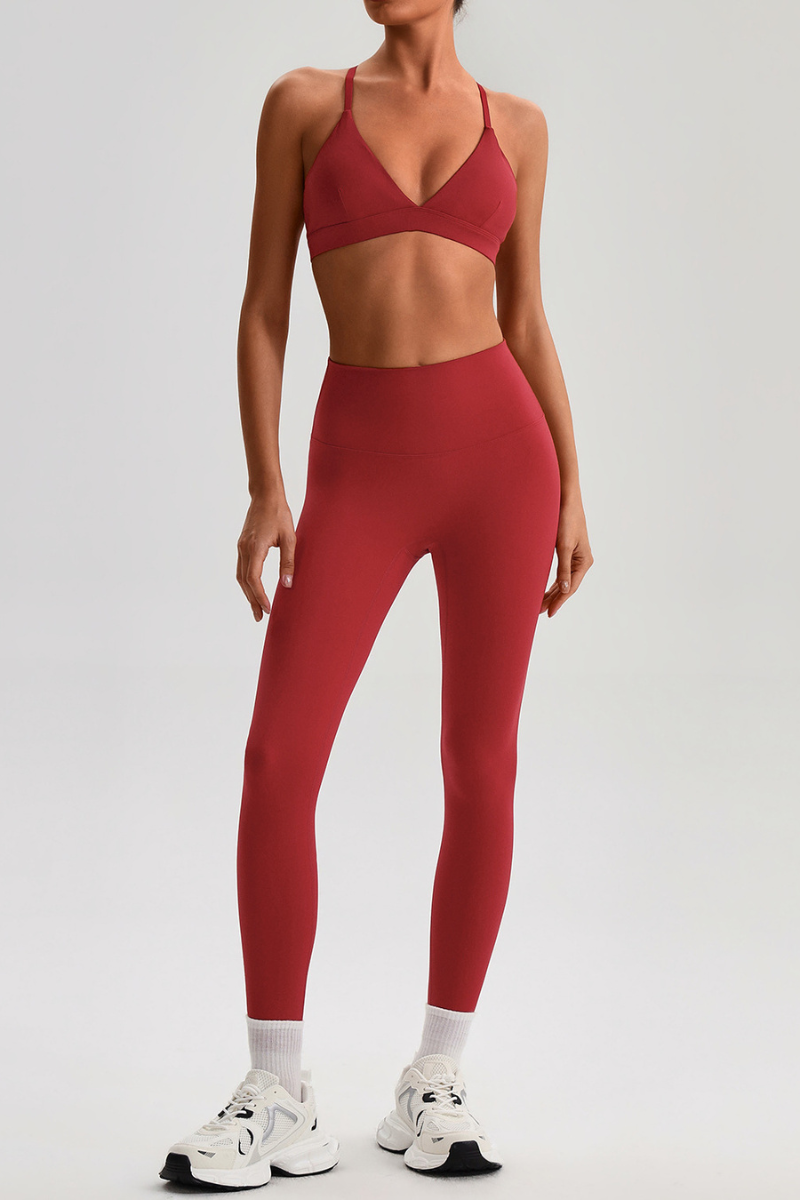 Women's Yoga Sets:Triangle Cup Bra & No Front Seam Leggings