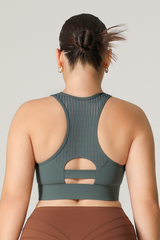 Plus Size Women's Mesh Panel Zip-Up Sports Bra