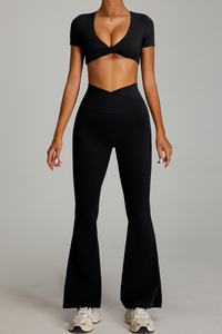 Women's Set:Twist-Front Tank Top And High Waist Flare Pants