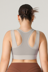 Plus Size Women's Front Zipper Faux Two-Piece Sports Bra