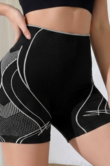Women's Seamless Color-block Pleated Buttocks Lift Shorts