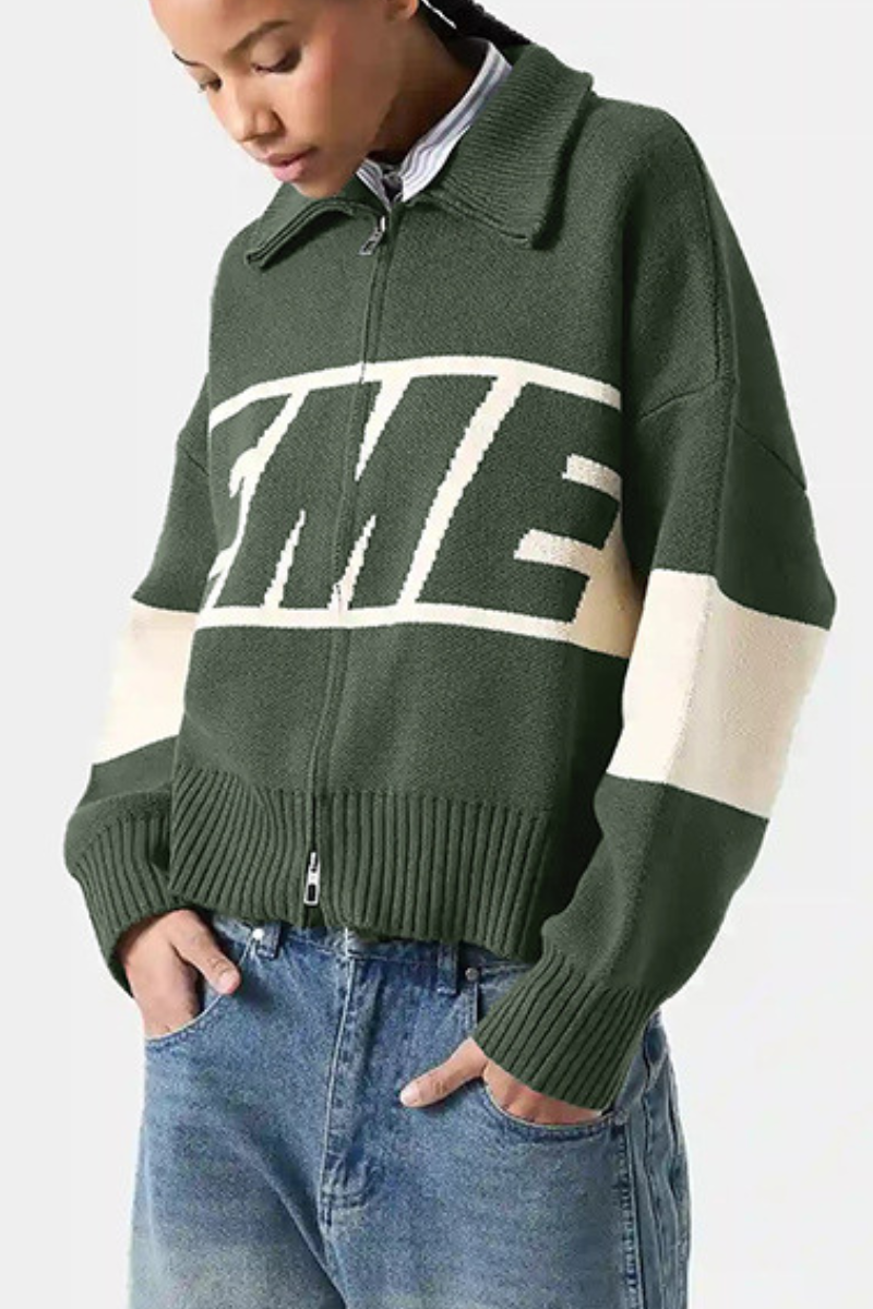 Color-contrast letter-patterned knitted cardigan