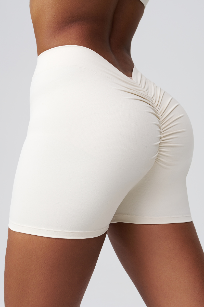 Women’s Rucched Back-V Waist Peach-Lift Sports Shorts