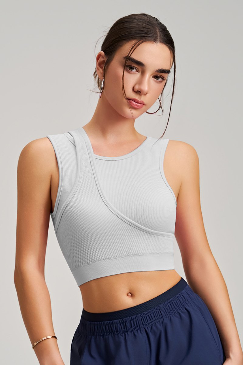 Integrated training wearable bar