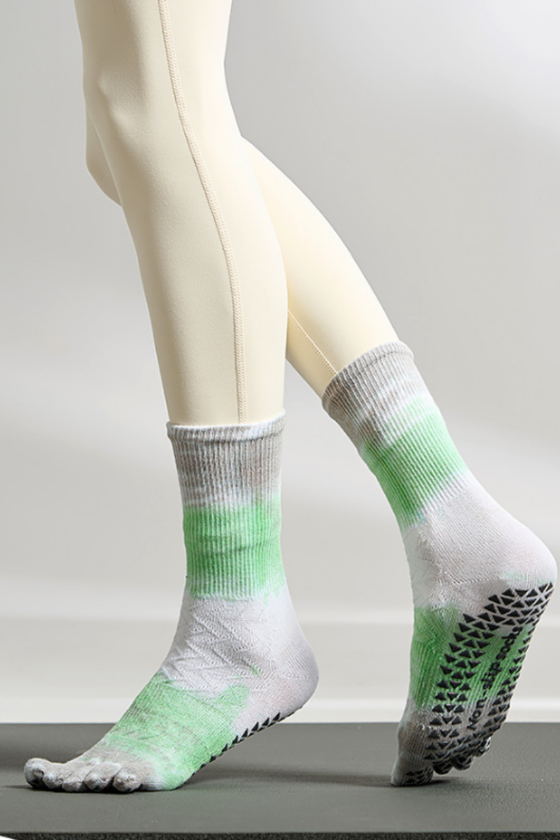 Women's Colorful Ombre Crew Yoga Grip Five-Toe Socks