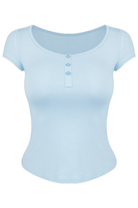 Women's body-hugging top