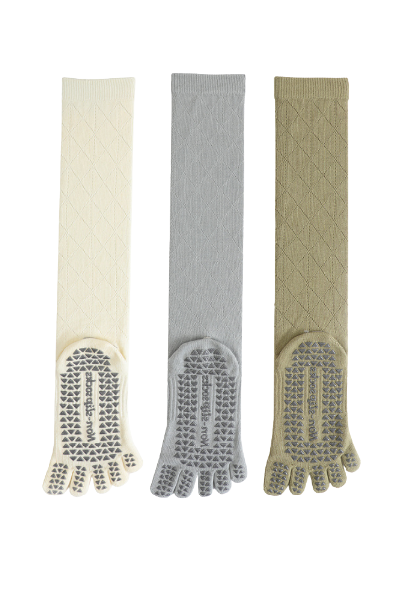 Women's Diamond Mesh Mid-Calf Yoga Grip Five-Toe Socks