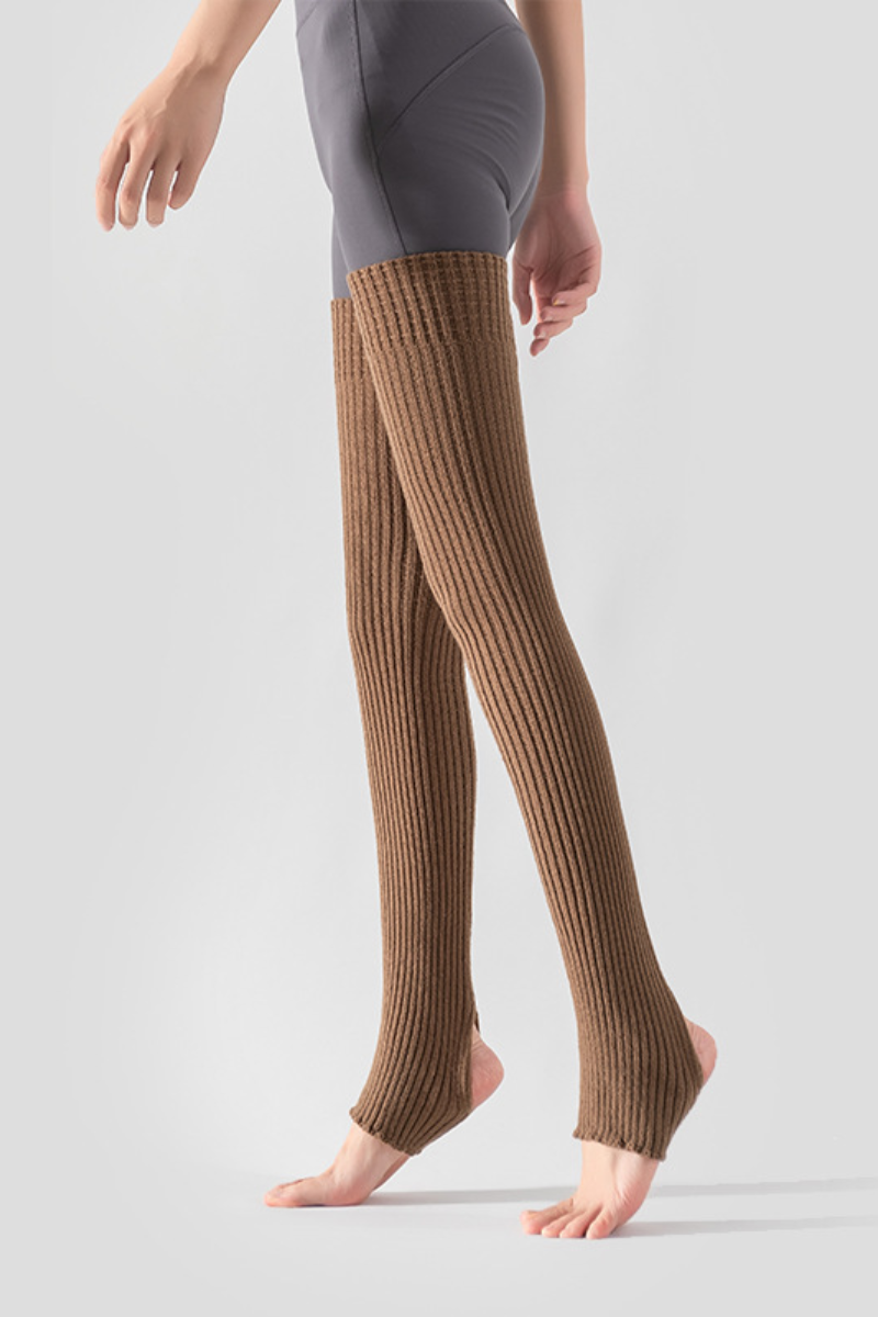 Women's solid-color chunky socks for exercise and yoga