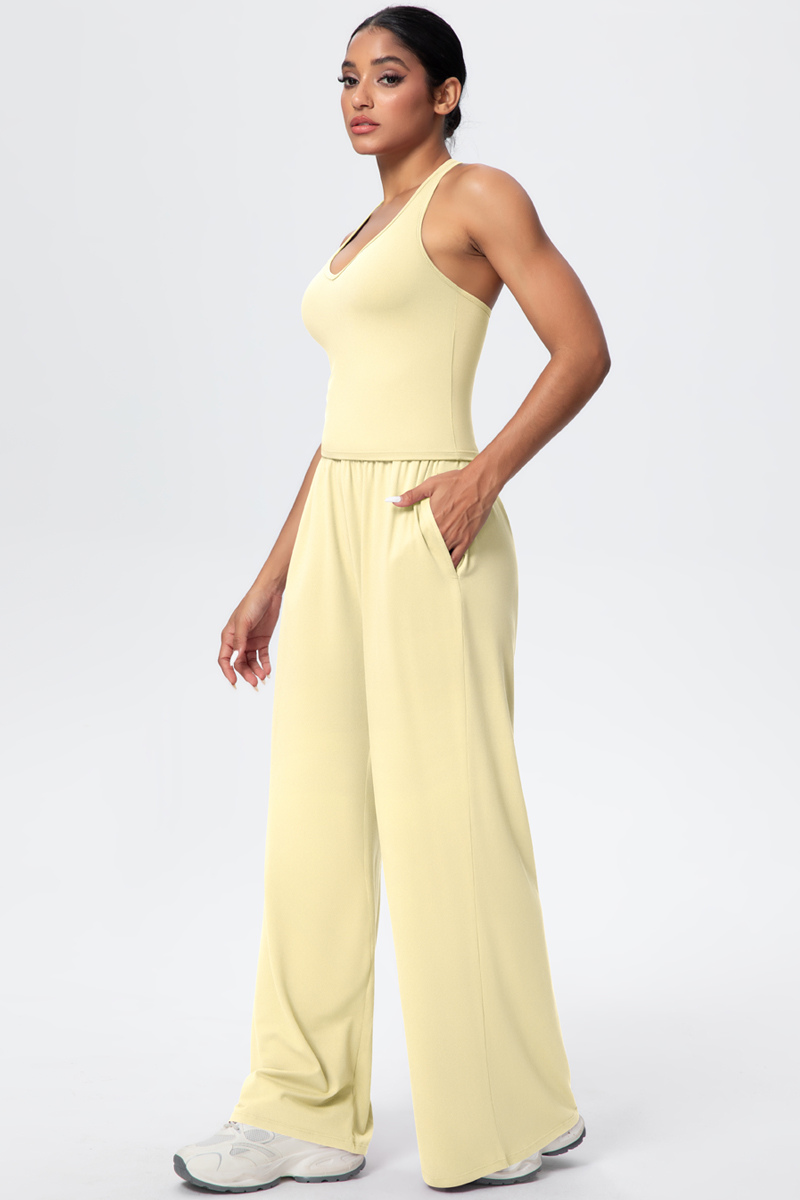Women’s Set: Halterneck Tank Top & Wide-Leg Pants