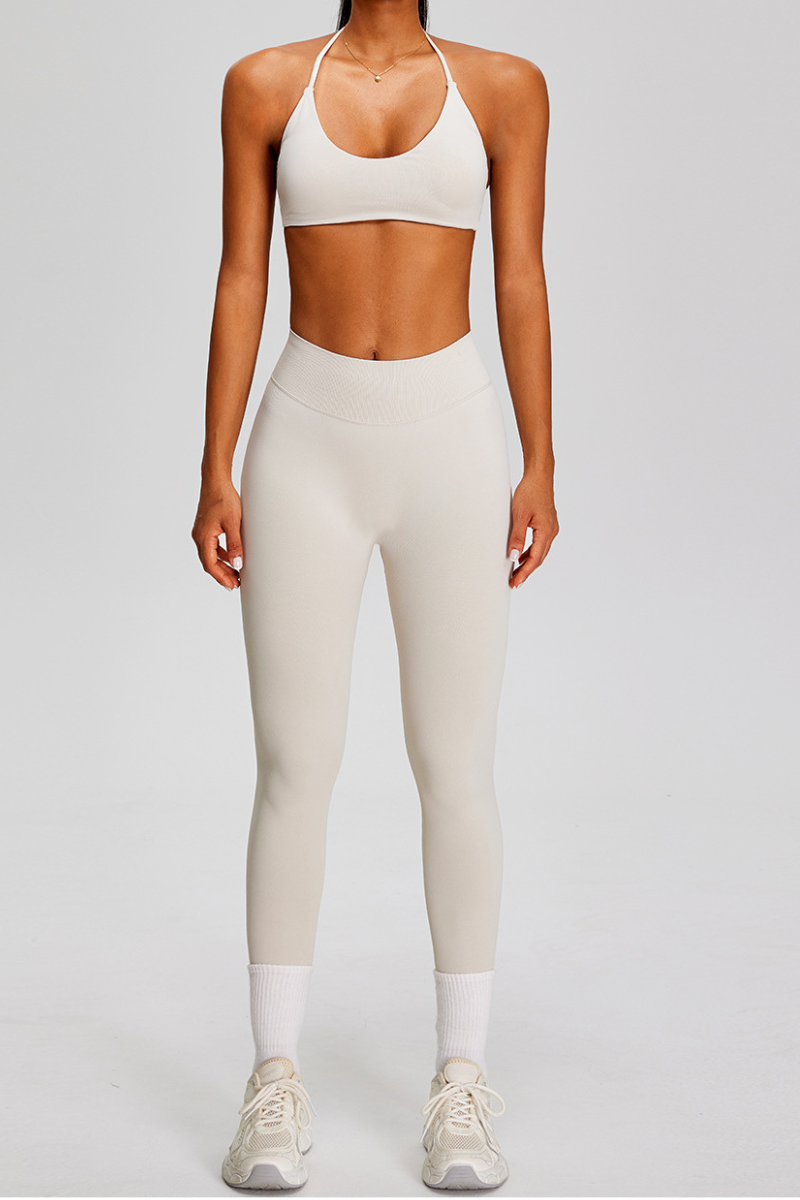 Women's Seamless Yoga Sets:Halter Backless Bra And Leggings