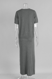 Short-sleeved, half-length skirt, and knit set