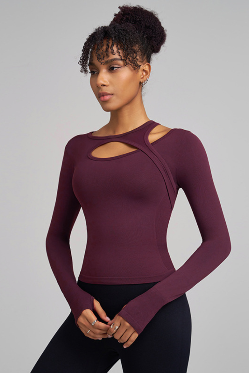 Refined long-sleeved sports top