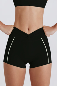 Women's Twist Waist Color Block Quick Dry Yoga Shorts