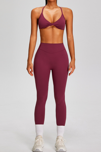 Women's Sets:Twist-Front Cross Back Bra And Pleated Leggings