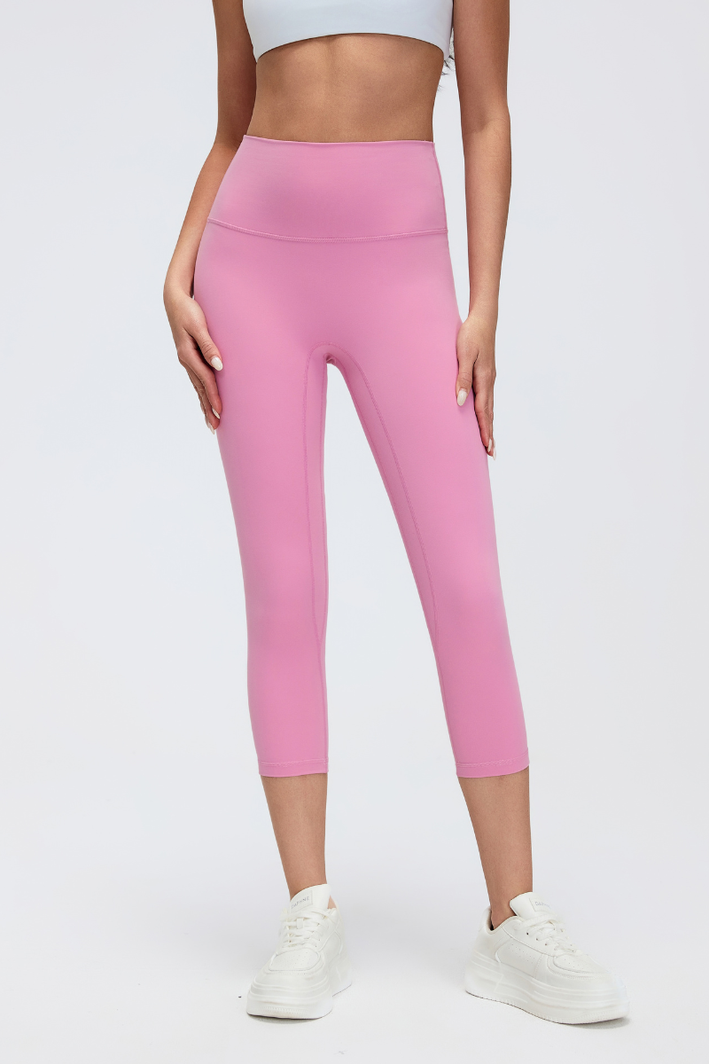 Women's High-Waist Capri Yoga Leggings with Lifting Effect