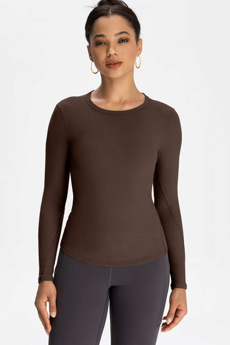 Naked-feeling, form-fitting long T-shirt