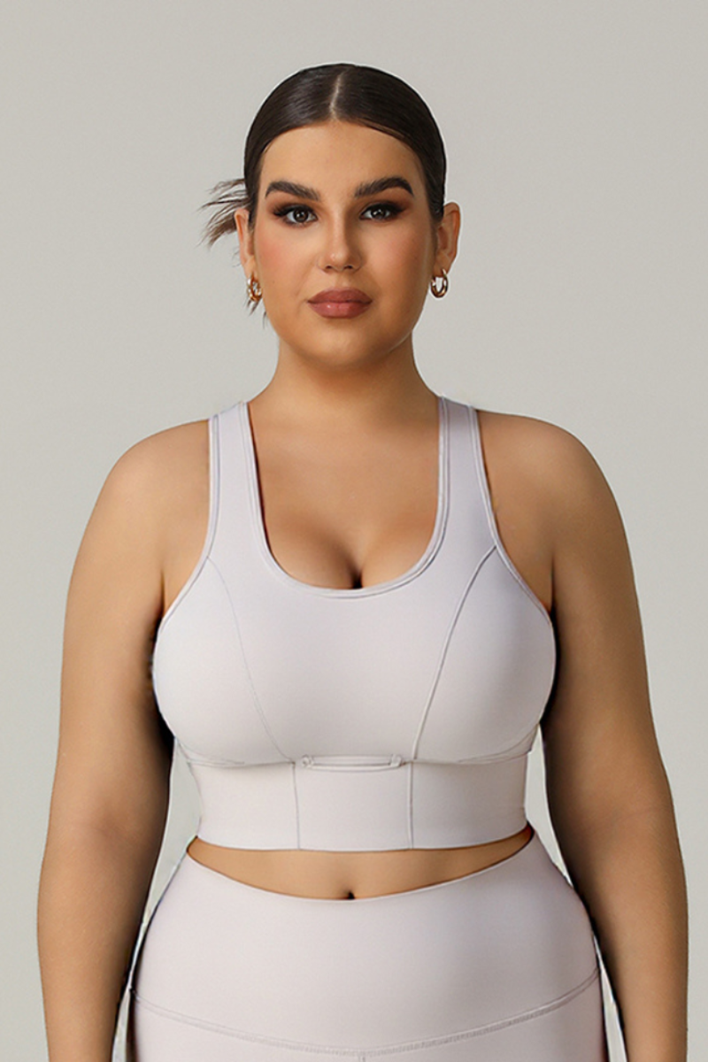 Plus Size Women's Cut-Out Sports Bra with Back Hook