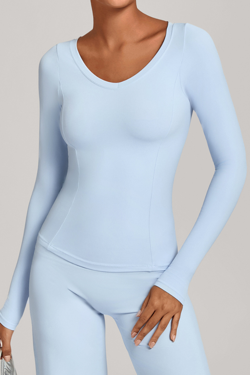 V-neck sport long-sleeved garment