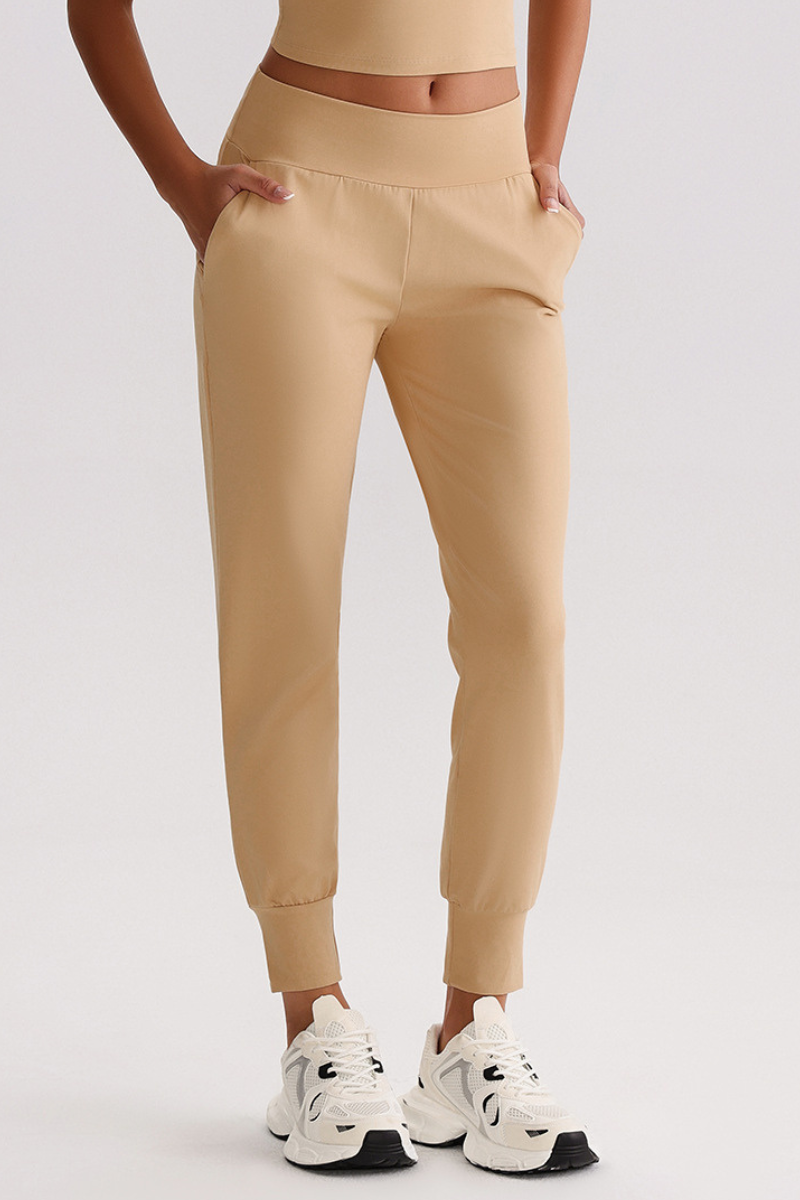Leisure-style elastic-waist athletic pants