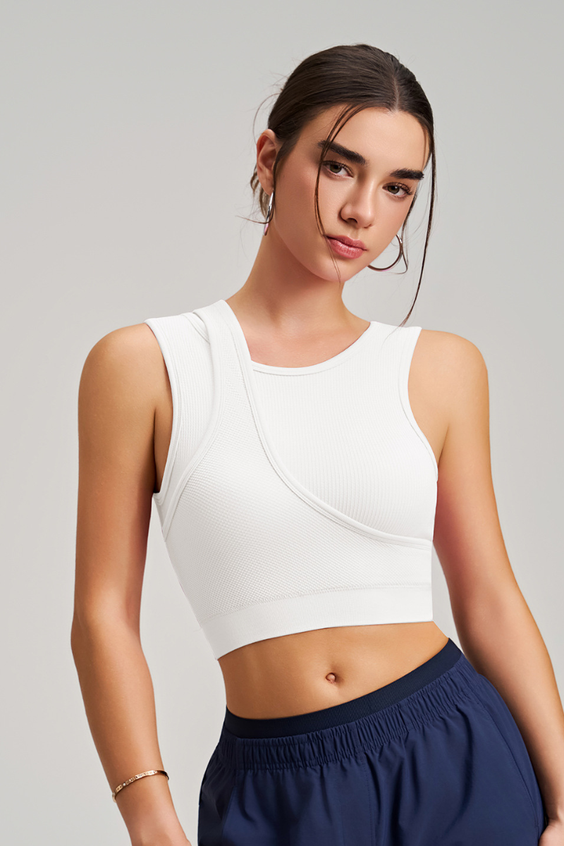 Integrated training wearable bar