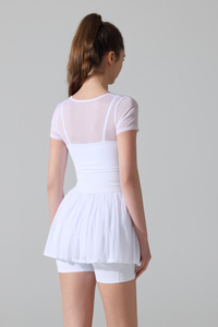 Women's Athleic Set:Faux Two-Piece T-shirt And Mini Skirt