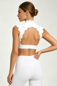 Women's Scalloped Mock Neck Cropped Workout Yoga Top