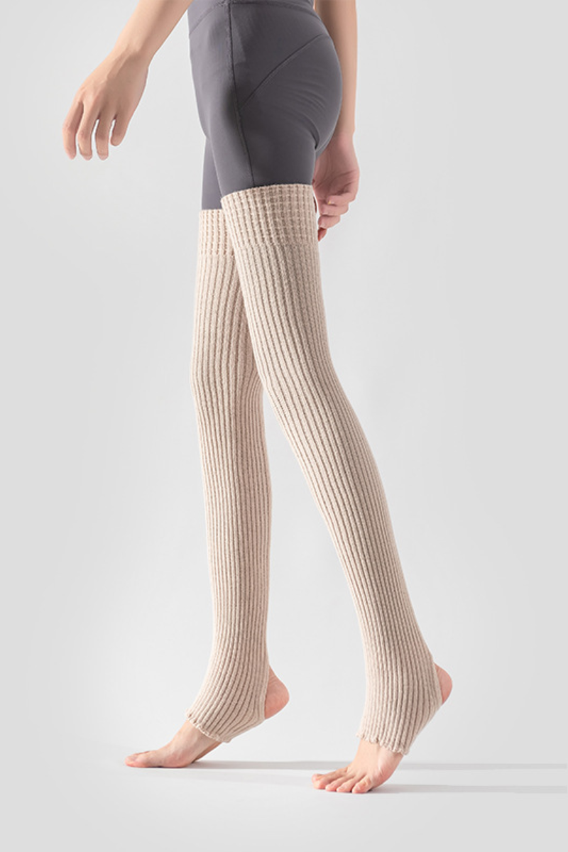 Women's solid-color chunky socks for exercise and yoga